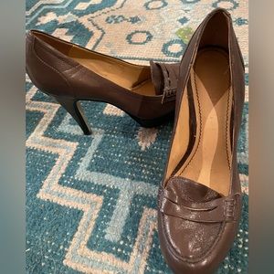 Nine West high heeled loafers